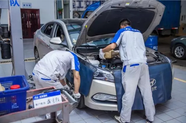 驚天秘聞: 開車去4S店做保養(yǎng)要花多少錢？